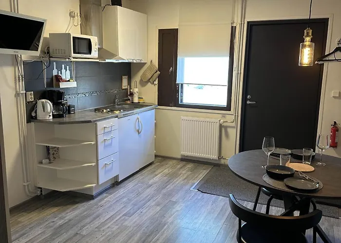 The Blueberry 招待所